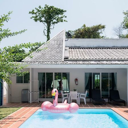 Baan Promphun Pool Villa By Bv Si Sunthon Eksteriør billede